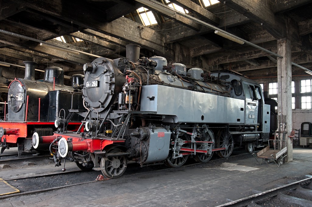 stoomlocomotief stoomlocomotieven verkeer transport vervoer spoorweg spoorwegen spoor trein treinen loc stoomloc erfgoed hdr locomotief